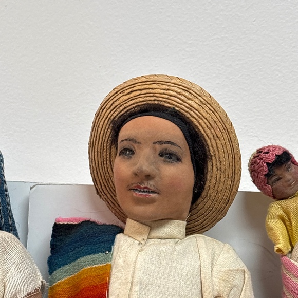 3 Vintage Mexican Folk Art Dolls Mid Century Cloth and  Glass Eyes - Picture 3 of 6